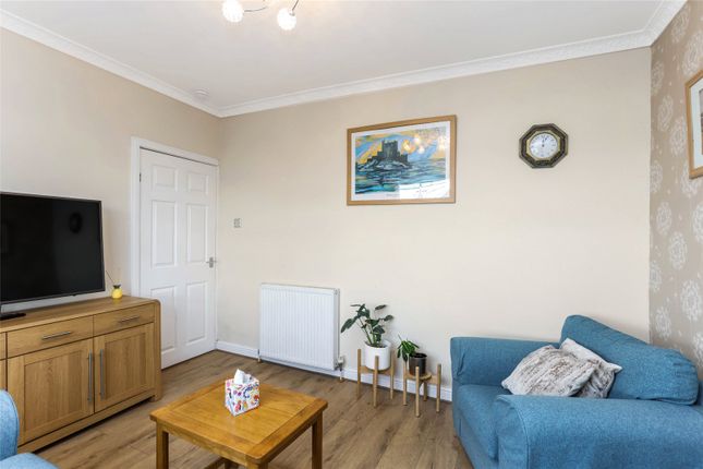 16, Menzies Drive, Glasgow City photo 4