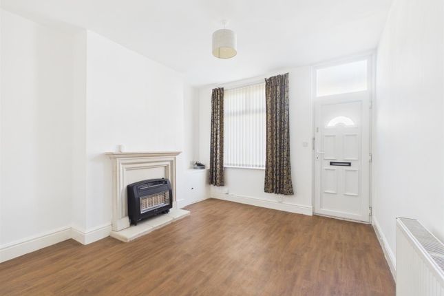 27, Lancaster Avenue, Wallasey photo 3