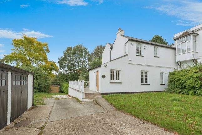 3 Tweed Estate,, Park Lane, Kent photo 2