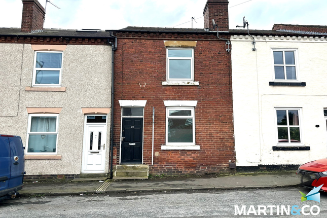 Terraced house to rent in Coach Road, Outwood, Wakefield, West Yorkshire