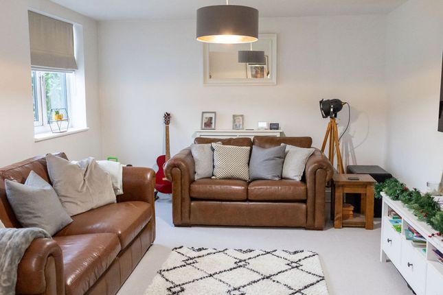 13, Gladstone Road, Spondon, Derby photo 2
