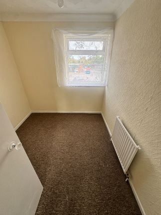 Clay Hill Road, Basildon photo 3