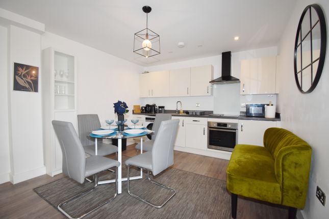 Apartment 8, 16, Queens House, Coventry photo 4