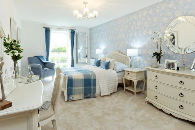 Show Apartment Bedroom