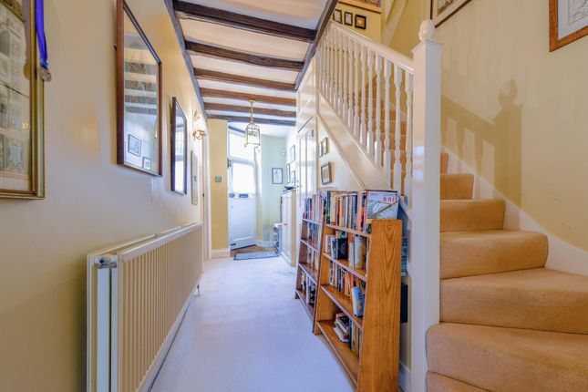 3, The Moat House, Charing photo 3