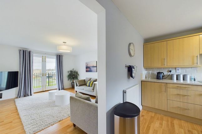 Flat for sale in West Cliff, Whitby