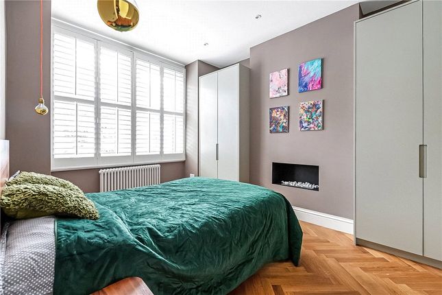 Ground Floor Flat, 42, Renmuir Street, London photo 4