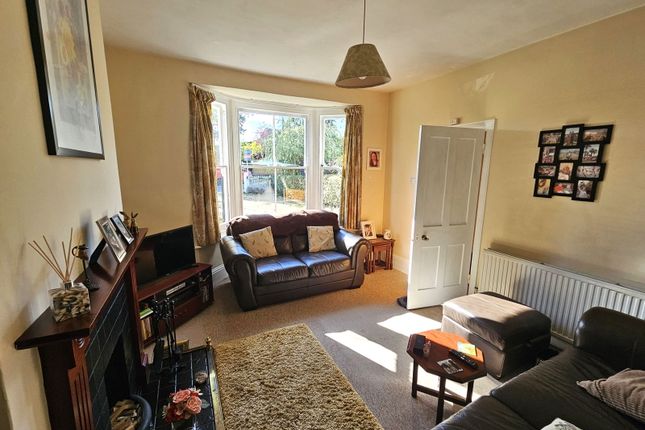 7 Headcorn Road, Staplehurst photo 4