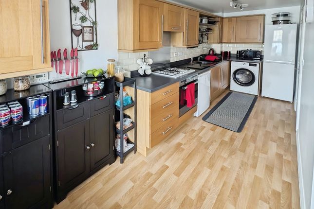 176, Normandy Drive, Bristol photo 4