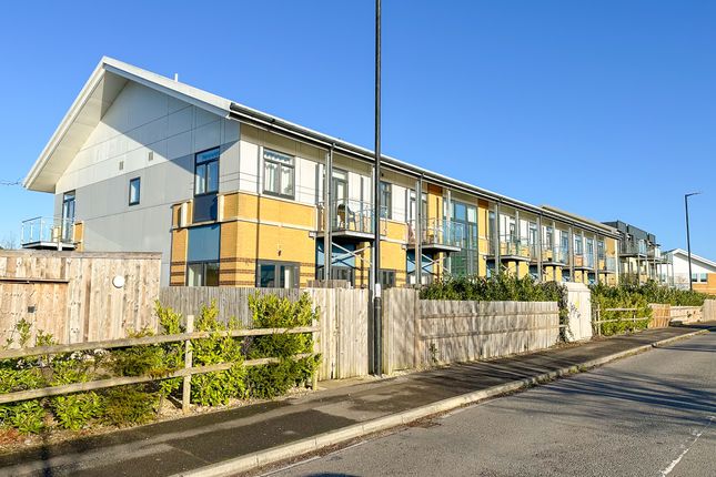 Flat for sale in Serbert Close, Portishead, North Somerset