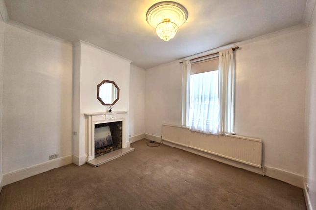 4a North Cray Road, Bexley photo 3