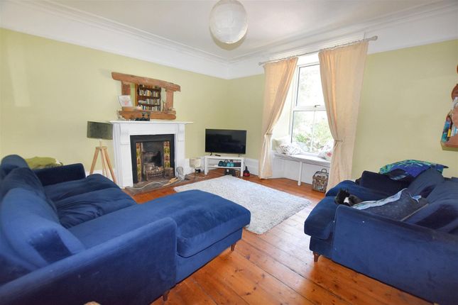 18, Penventon Terrace, Redruth photo 2