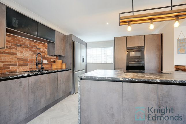 15 Sittingbourne Road, Maidstone photo 2