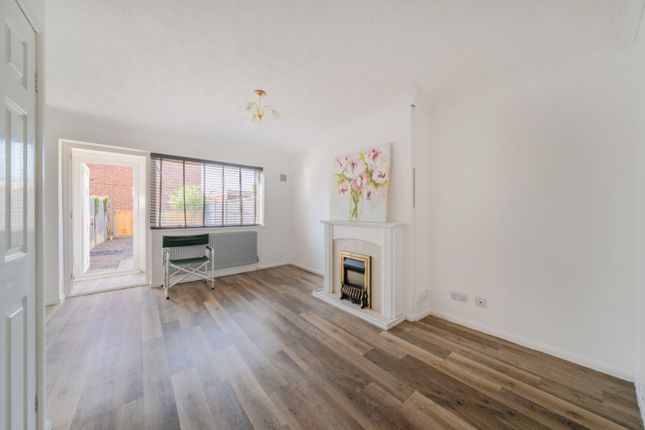 35, Middlebrook Road, Lincoln photo 2