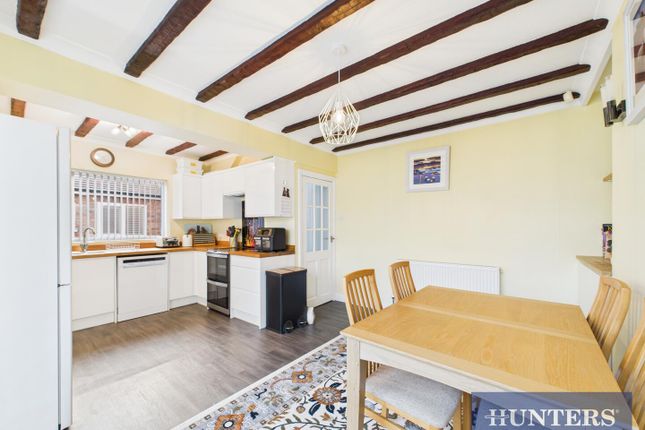 48, Lambert Road, Bridlington photo 3