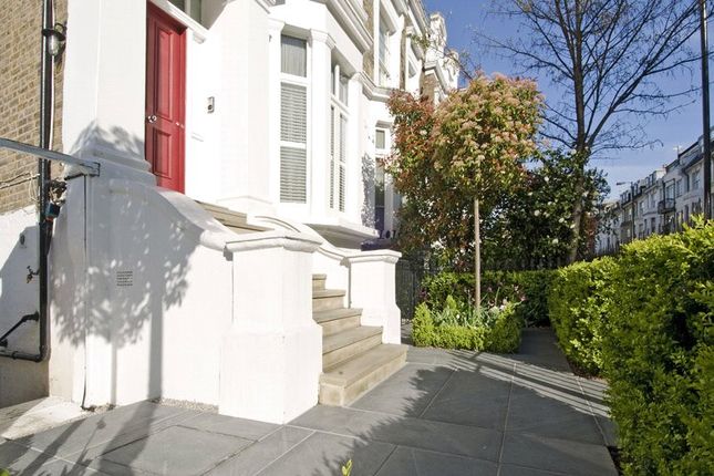 Upper Maisonette, 115, Beaufort Street, London photo 4