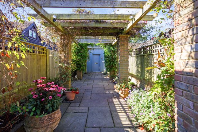 2-bed house on Pellingbridge Farm, Stables Cottage, Lewes Road, Scaynes Hill, £430,000