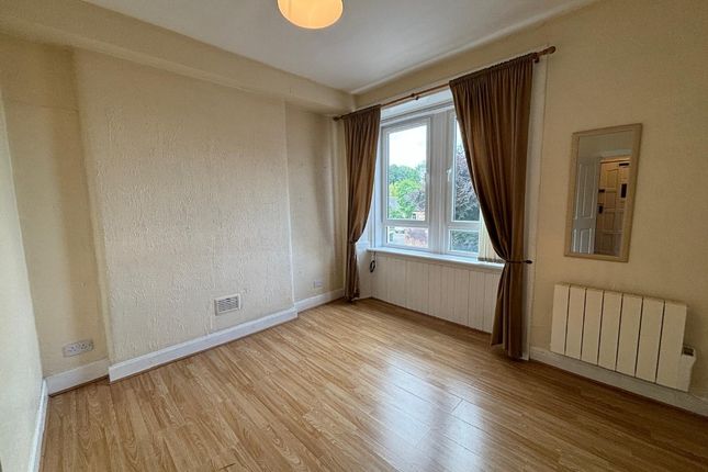Neilston Road, Paisley, Renfrewshire, PA2 6PY, Renfrewshire photo 2