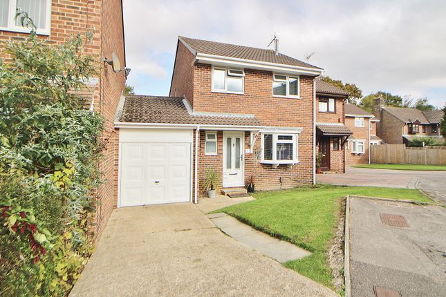 3-bed other on 5, Tanglewood Close, Waterlooville, £365,000
