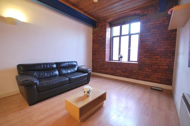 Thumbnail Flat to rent in Cambridge Street, Manchester