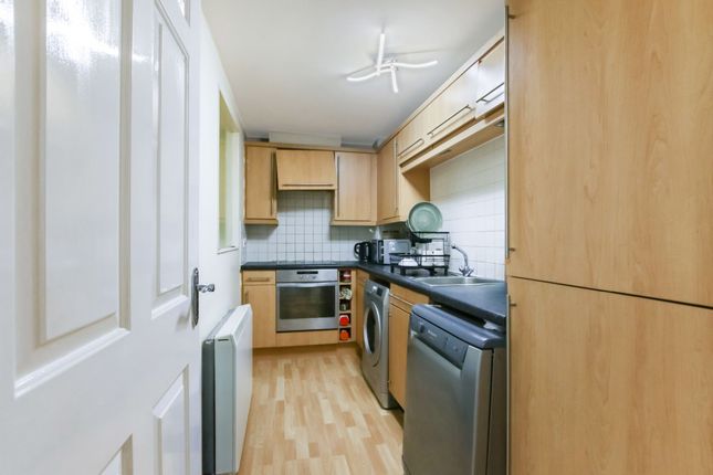 4/1, 240 Wallace Street, Glasgow, Glasgow photo 3