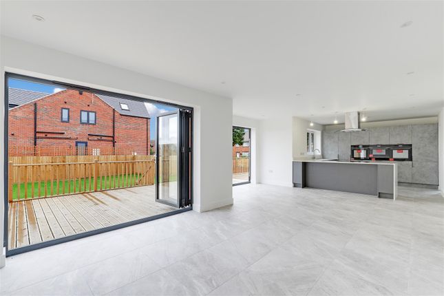 Detached house for sale in Manor Road, Barton-In-Fabis, Nottinghamshire