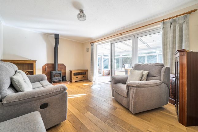 42, Chestnut Drive, Maidstone photo 2