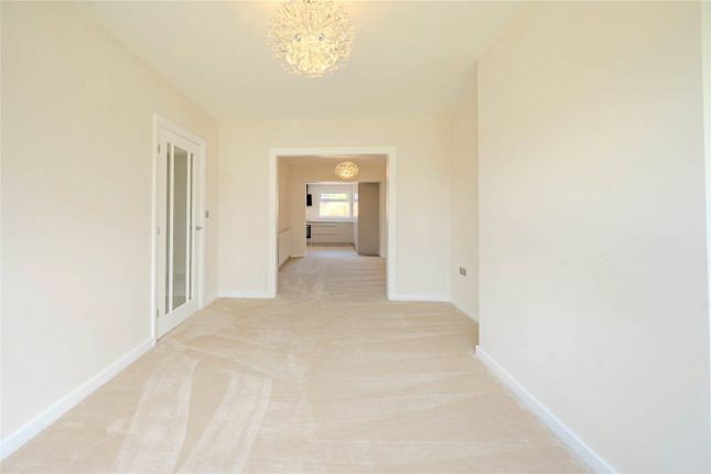 50, Primley Park Drive, West Yorkshire photo 4