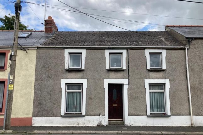Thumbnail Terraced house for sale in Honeyborough Road, Neyland, Pembrokeshire