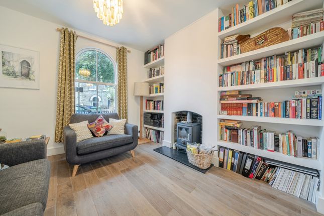 156, Fort Road, London photo 2