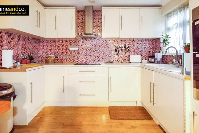 154, Drovers Way, Hatfield photo 2