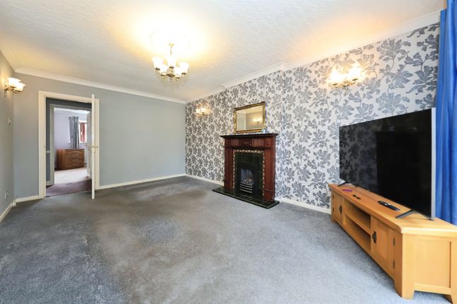 19, Damson Way, Bewdley photo 3