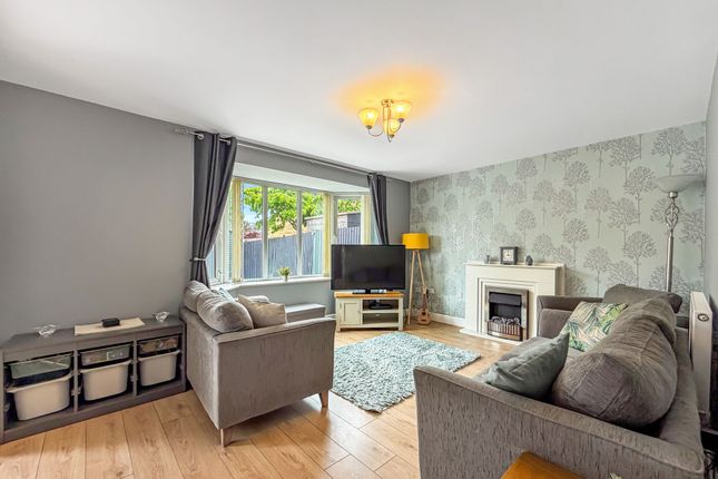 42 Sword Hill, Caerphilly photo 4