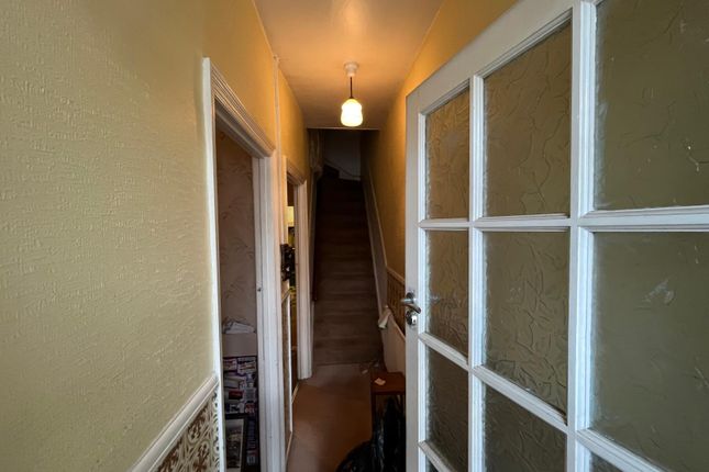 71, Park Place, Bargoed photo 3