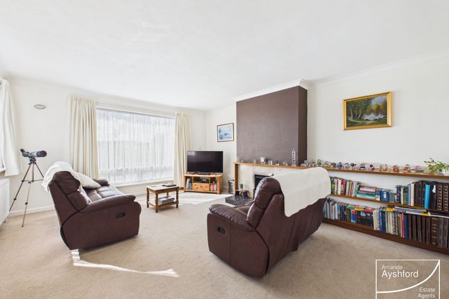 169 Penwill Way, Paignton photo 2