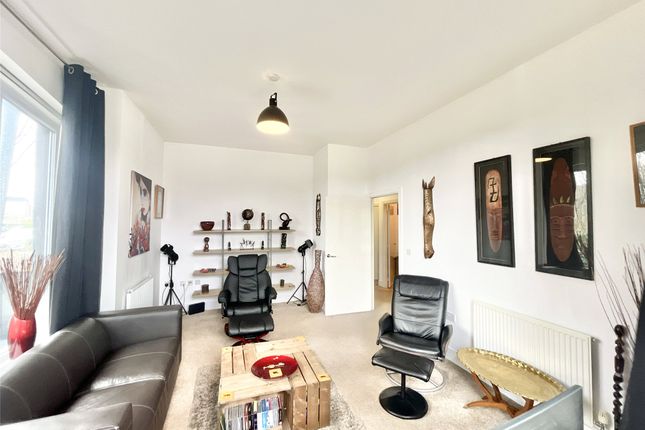Flat for sale in Davison Courtyard, Winters Pass, The Staiths, Gateshead
