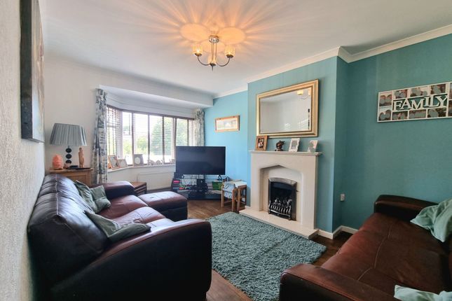 Wordsworth Avenue, Bridgend photo 2