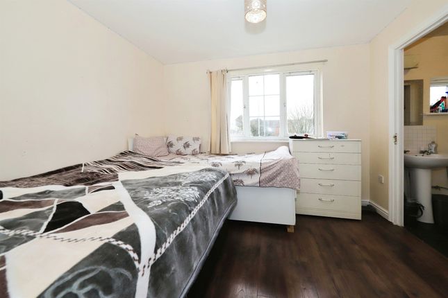Flat for sale in Willenhall Road, Eastfield, Wolverhampton