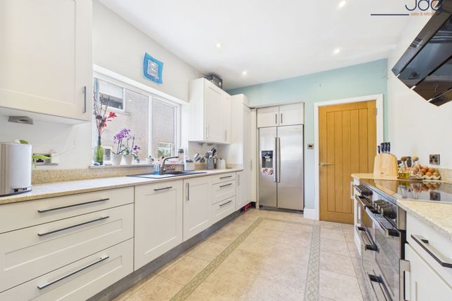 68 Barton Road, Lancaster photo 2