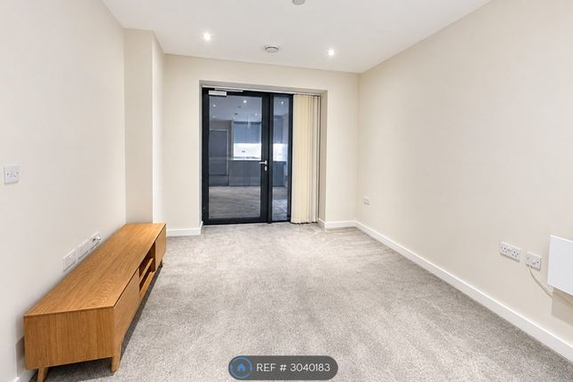 Apartment, Block A Bury St, Salford photo 3