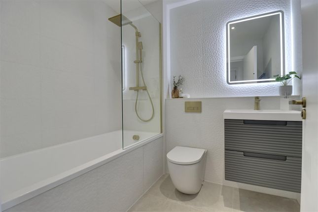 44-46 Palmerston Road, Southsea photo 4