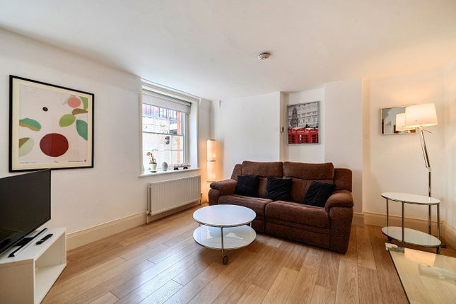 29A,, Warwick Chambers, Kensington photo 3