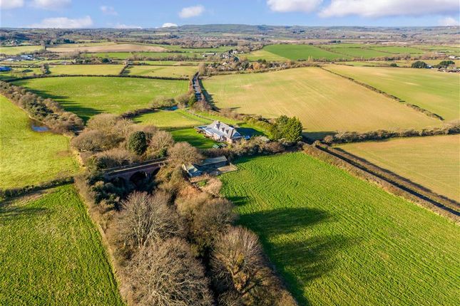 Thumbnail Detached house for sale in Main Road, Whiteley Bank, Isle Of Wight