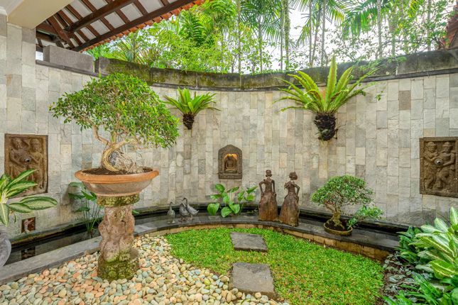 Villa for sale in Uluwatu Temple, Pecatu, Kec. Kuta Sel., Kabupaten Badung, Bali, Indonesia