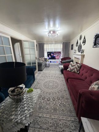 58, Youghal Close, Cardiff photo 3
