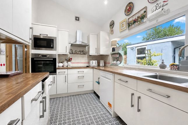 110 Melbreck Road, Liverpool photo 2
