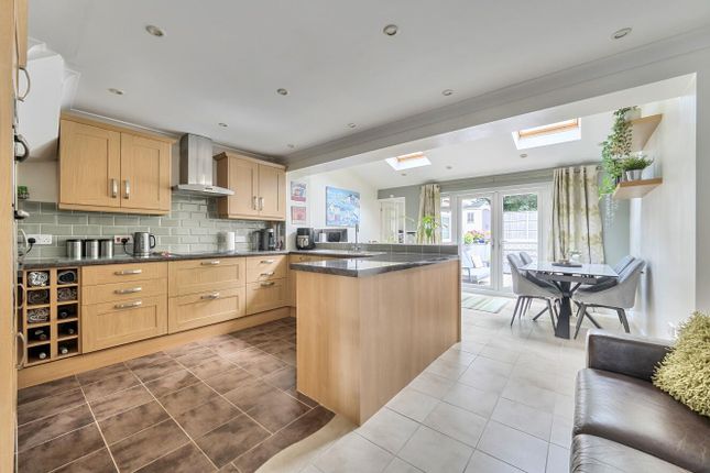 42, Kelburn Close, Chandler's Ford photo 3