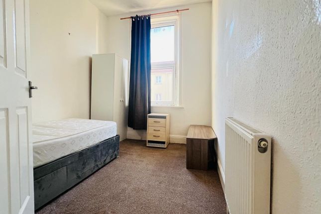 74, Saltwell Road, Gateshead photo 5