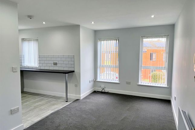 Apartment 8, Emily House, 191, Lakes Road, Birmingham photo 2