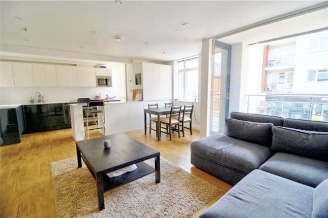 Flat for sale in Oxford Street, Leamington Spa